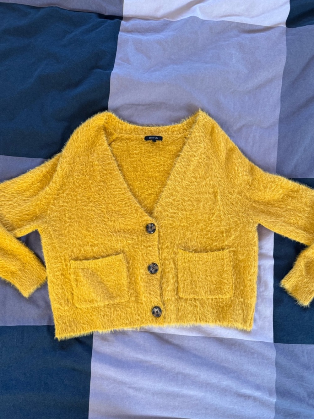 RW & CO EUC Mustard Fuzzy V-Neck Button Cardigan - Picture 6 of 7